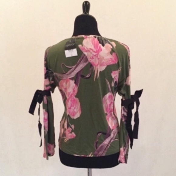 Topshop Floral Tie Sleeve Top - Picture 3 of 7